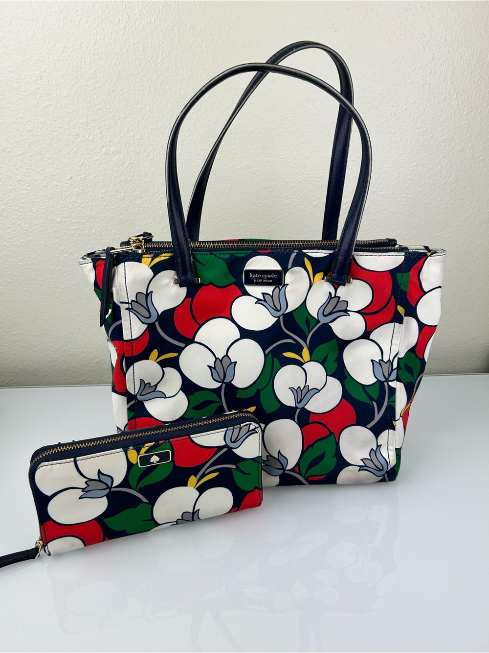 Kate Spade Floral Canvas Tote Purse Navy Red Matching Zip Wallet Flaws Read
